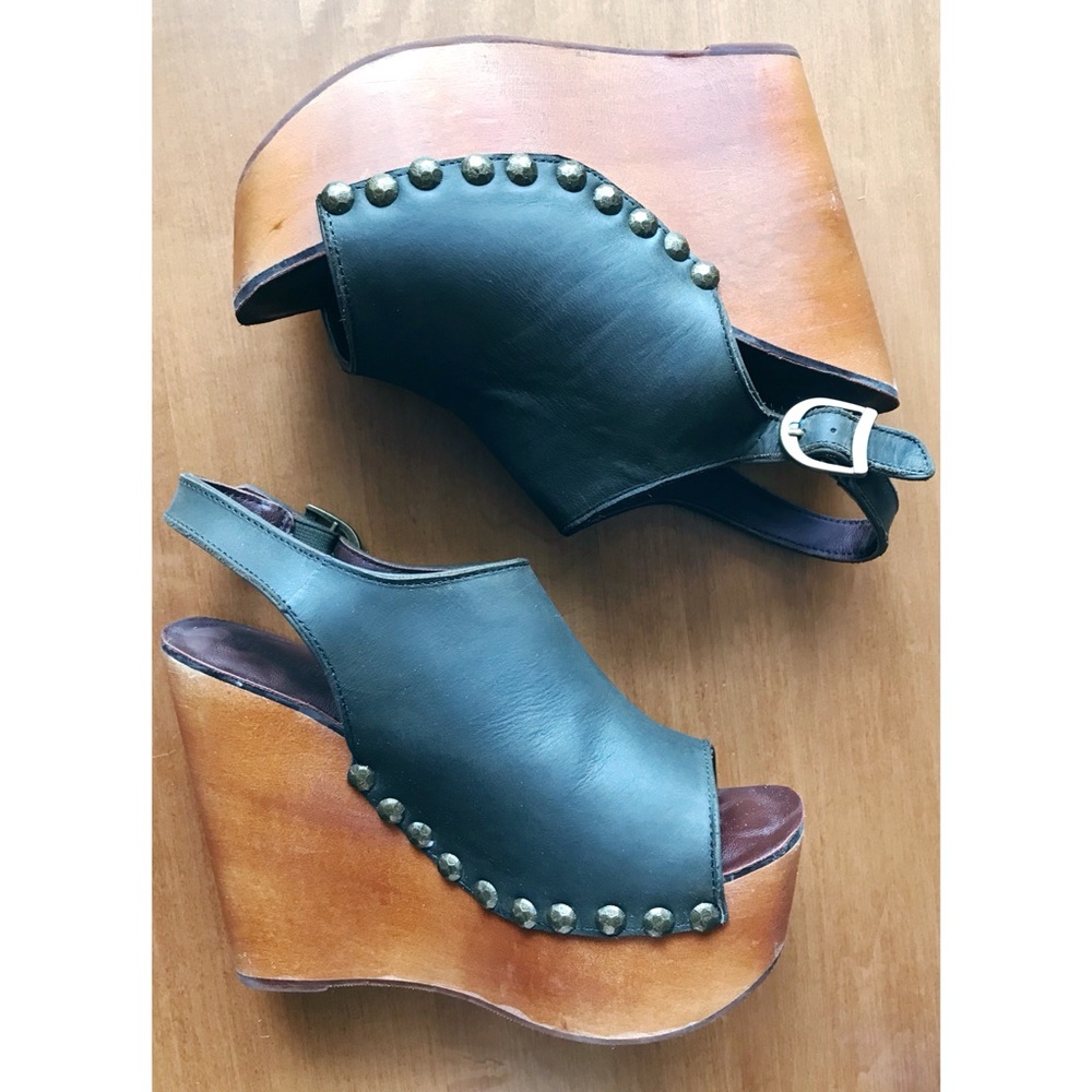 Jeffrey Campbell forest green snick platform wedge